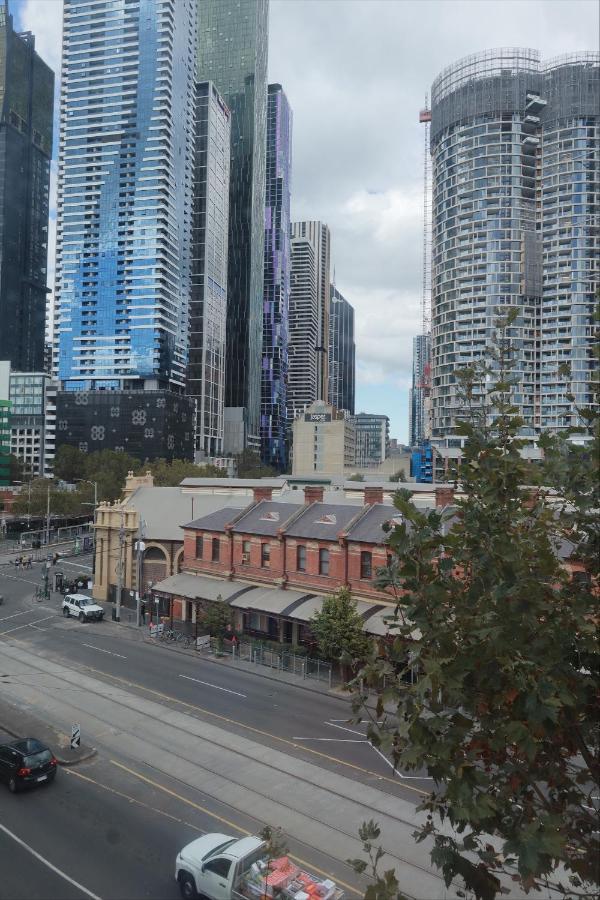 Carrichostel Melbourne Bagian luar foto